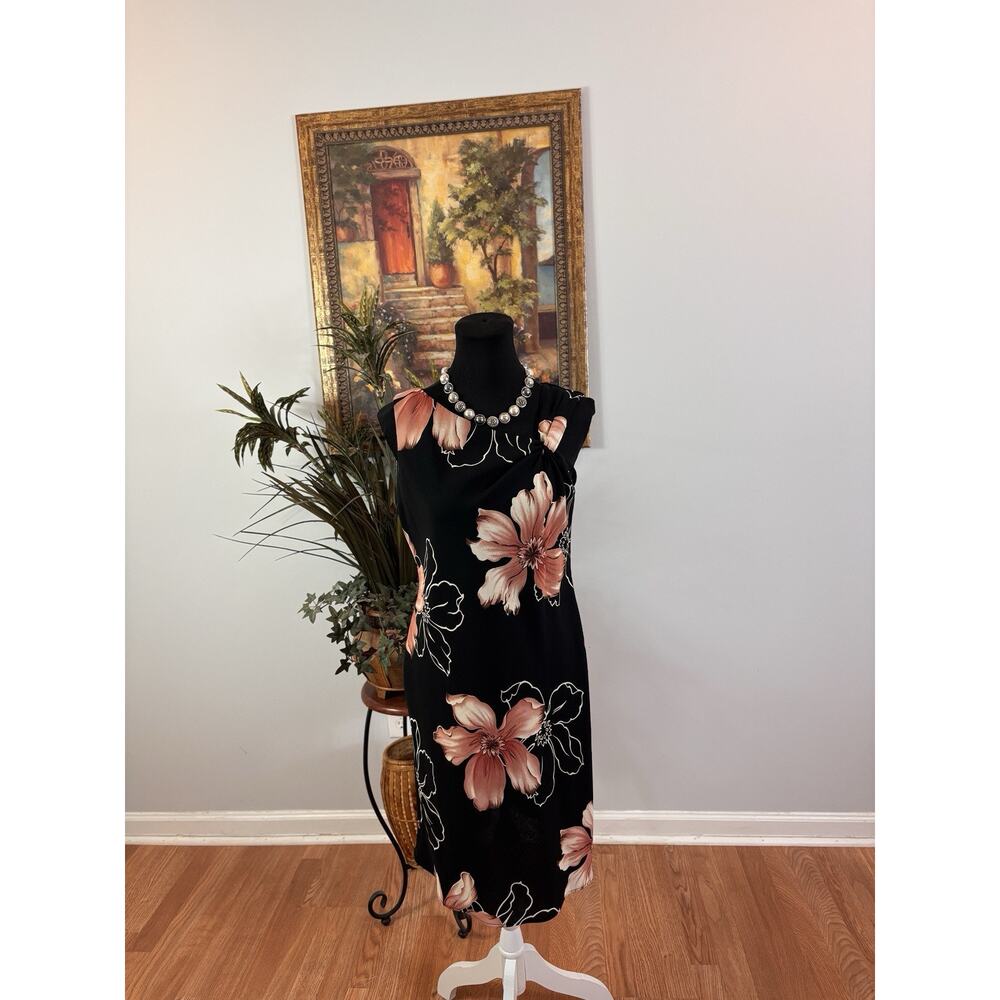 S. L. Fashion Women 10P Sleeveless Floral Shift Avant Garde Artsy Lagenlook
